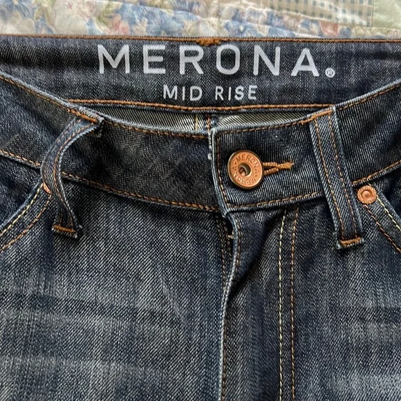 Merona Mid Rise Crop Jeans-Size 12 - Picture 3 of 3